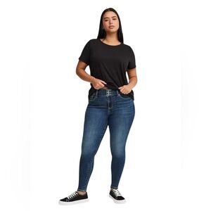Torrid Jegging Skinny Super Soft High-Rise Jean NEW NWT 22 S‎